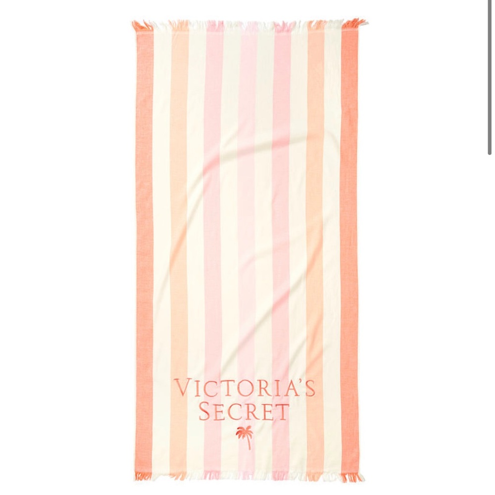 Victoria’s Secret 2021 Bombshell Beach Towel